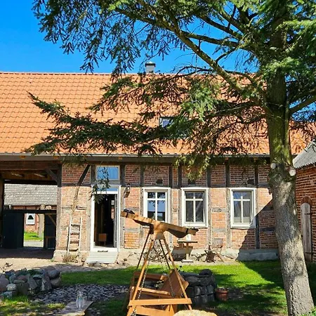 Half-timbered From 1842 In Altmark Apartment Klaeden (Stendal)